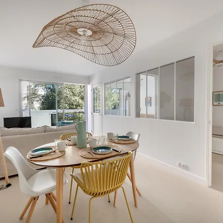 10m De La - 2 Adultes Et 2 Enfants Apartamento *