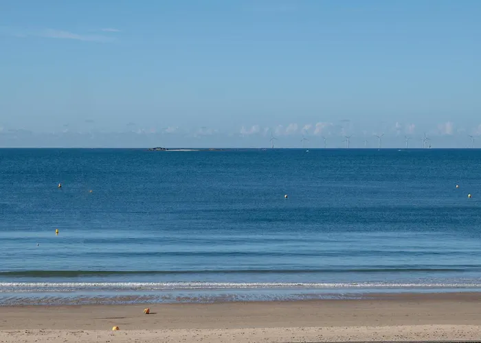 10m De La - 2 Adultes Et 2 Enfants Appartement